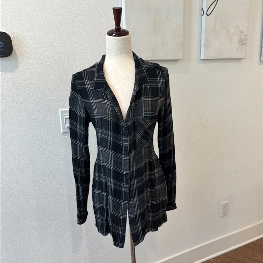 cloth & stone Black and Gray Plaid Button-Down Shirt